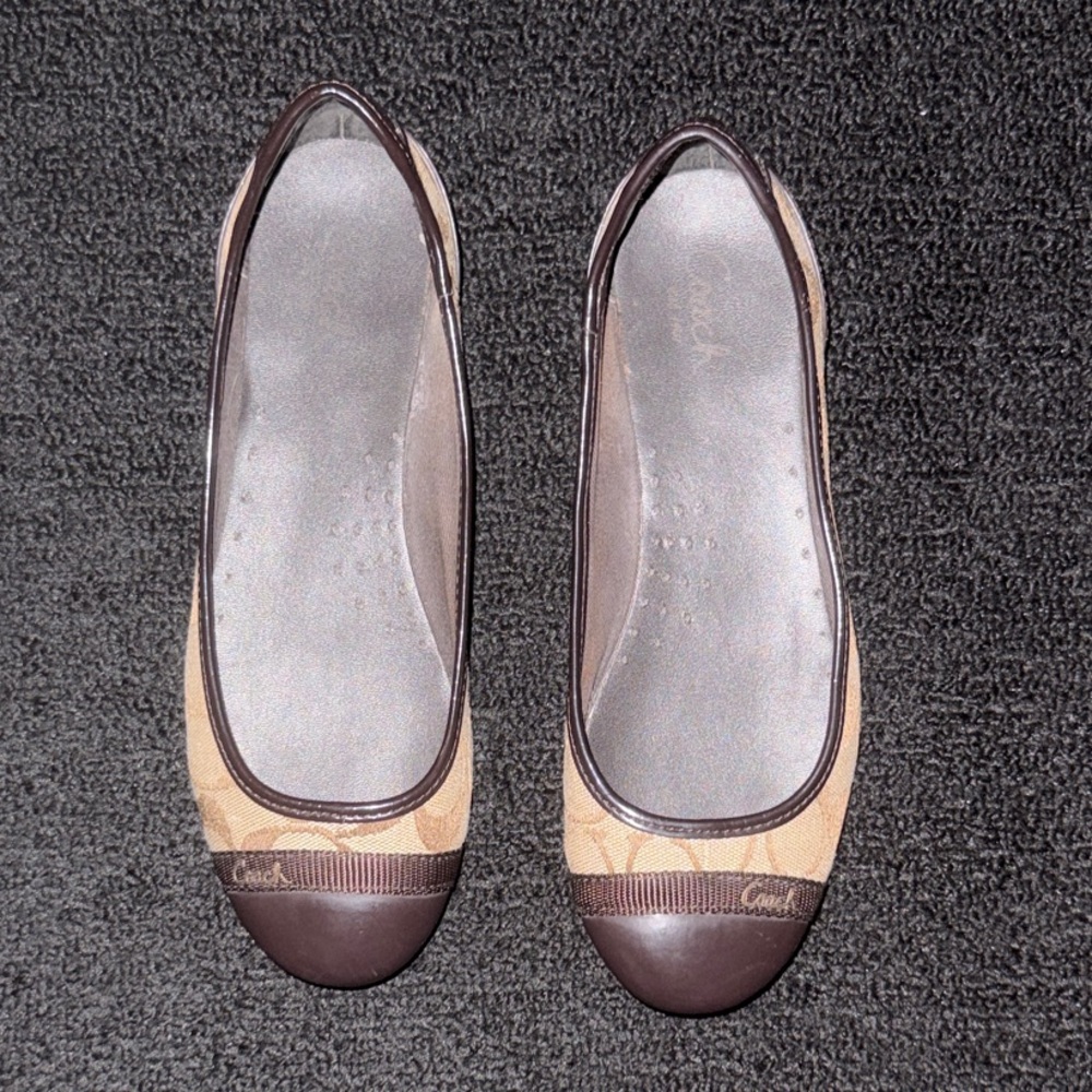 Coach Tan Signature Canvas Flats with Brown Leather Cap Toe 6.5
